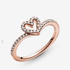 Pandora Sparkling Wishbone Heart Ring - Rosegold